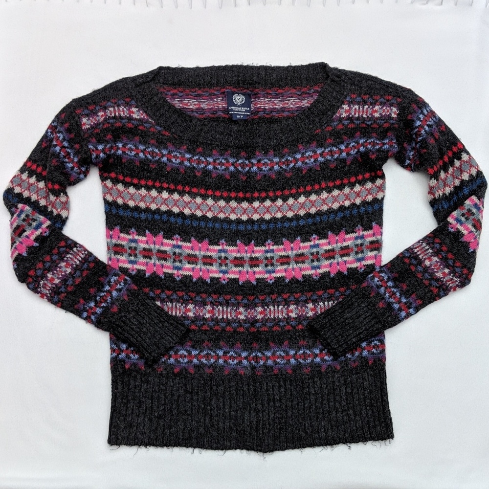 American Eagle Sweater